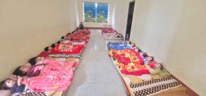 TRƯỜNG MẦM NON HOA MAI TĂNG CƯỜNG CÔNG TÁC GIỮ ẤM CHO TRẺ TRONG MÙA ĐÔNG.