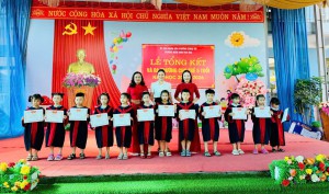 TRƯỜNG MẦM NON HOA MAI TỔ CHỨC LỄ TỔNG KẾT NĂM HỌC VÀ RA TRƯỜNG CHO TRẺ 5 TUỔI NĂM HỌC 2025-2026