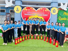TRƯỜNG MẦM NON HOA MAI VỚI PHONG TRÀO "NHÀ TÔI CÓ BÌNH CHỮA CHÁY"