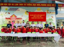 TRƯỜNG MẦM NON HOA MAI PHỐI HỢP VỚI TRẠM Y TẾ PHƯỜNG HƯNG TRÍ TỔ CHỨC KHÁM SỨC KHỎE ĐỊNH KỲ LẦN I CHO TRẺ