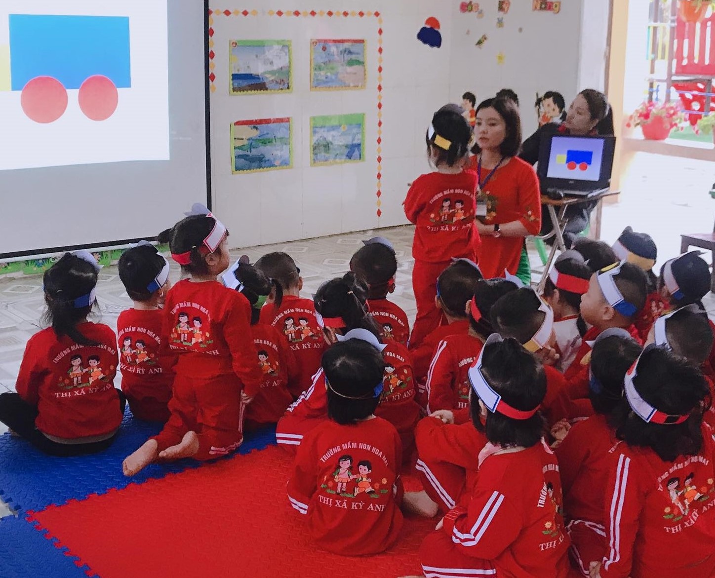 Thao giảng chào mừng 8/3
